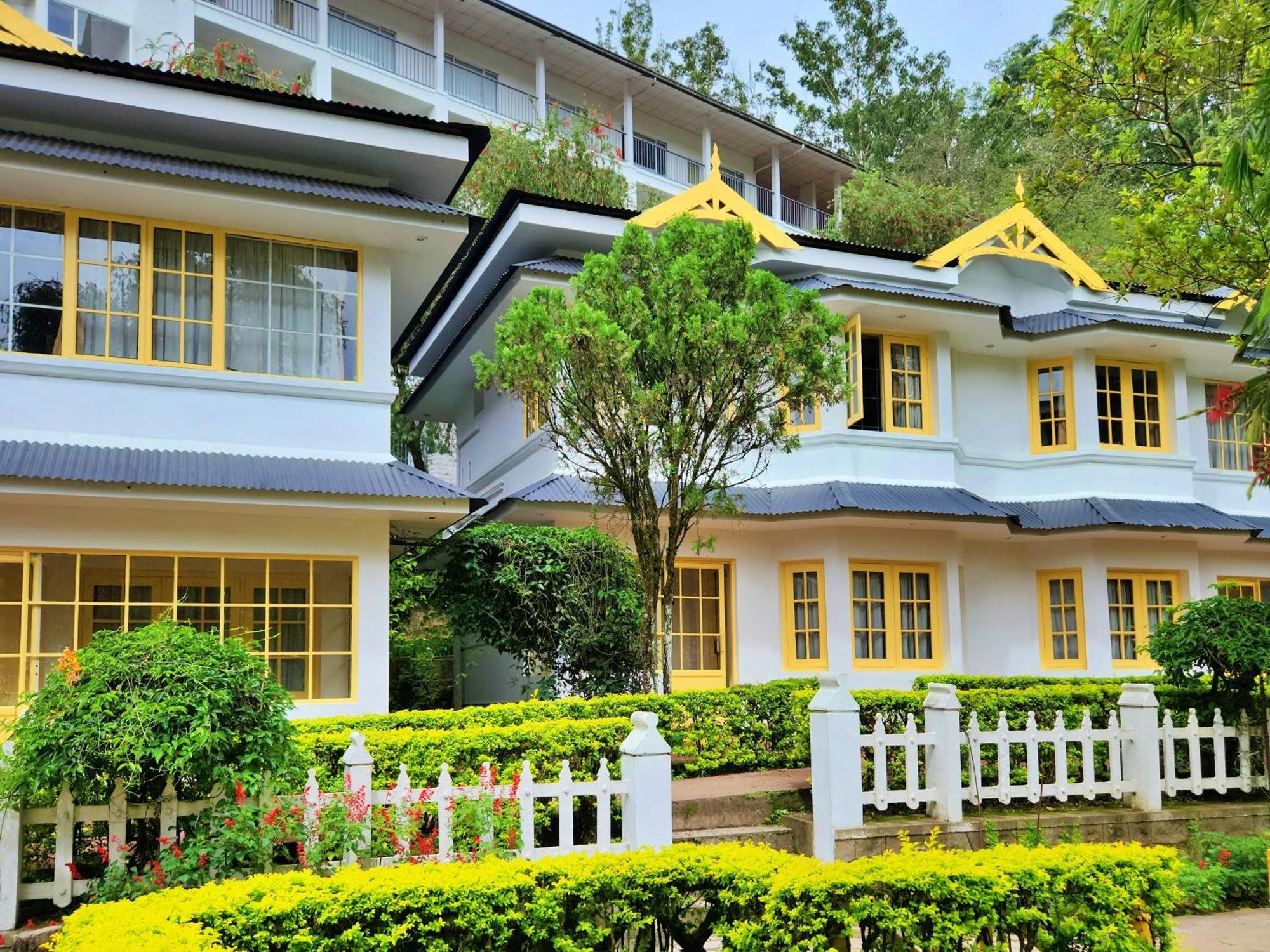 Eastend Munnar Luaran gambar