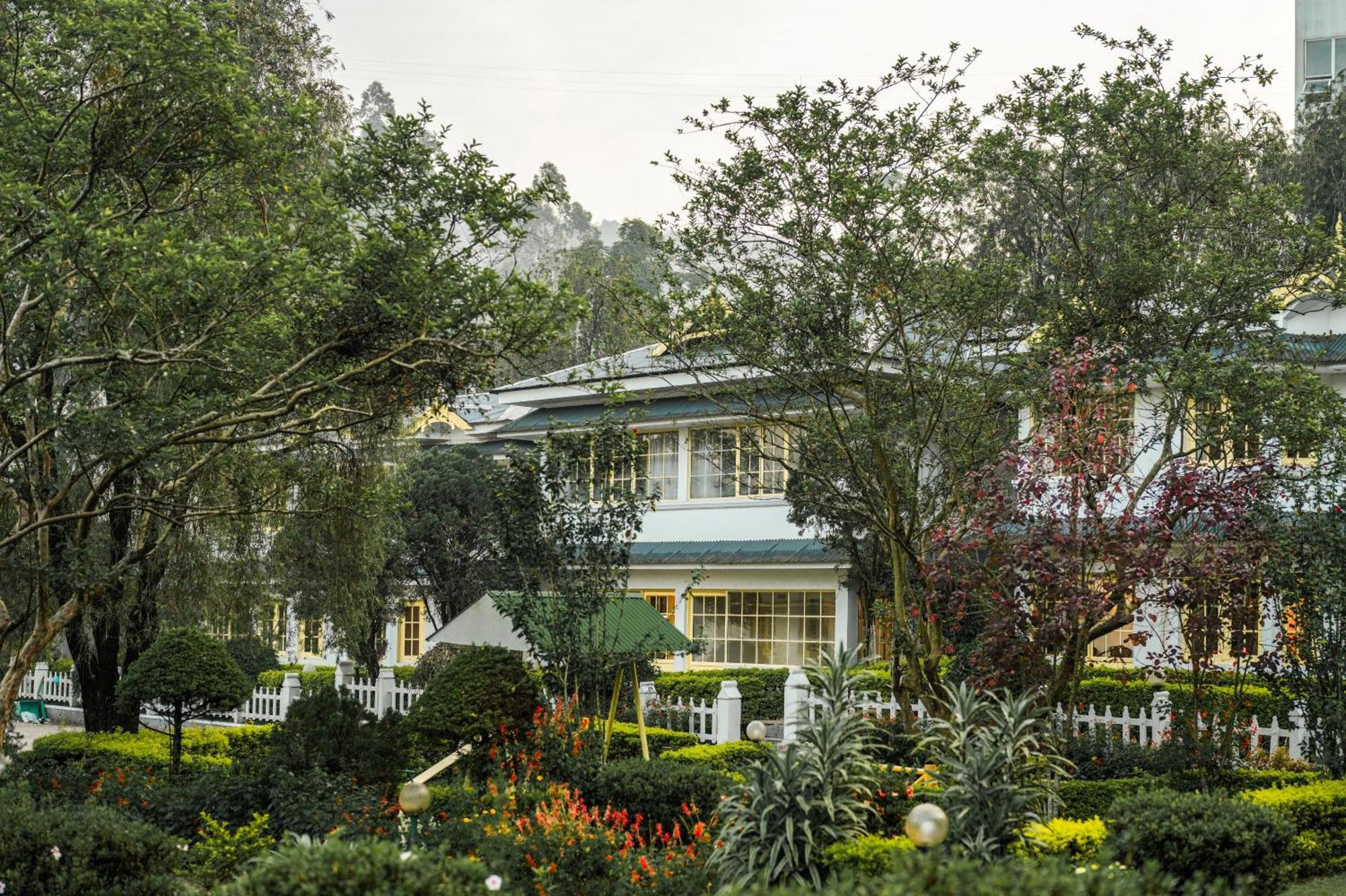 Eastend Munnar Luaran gambar