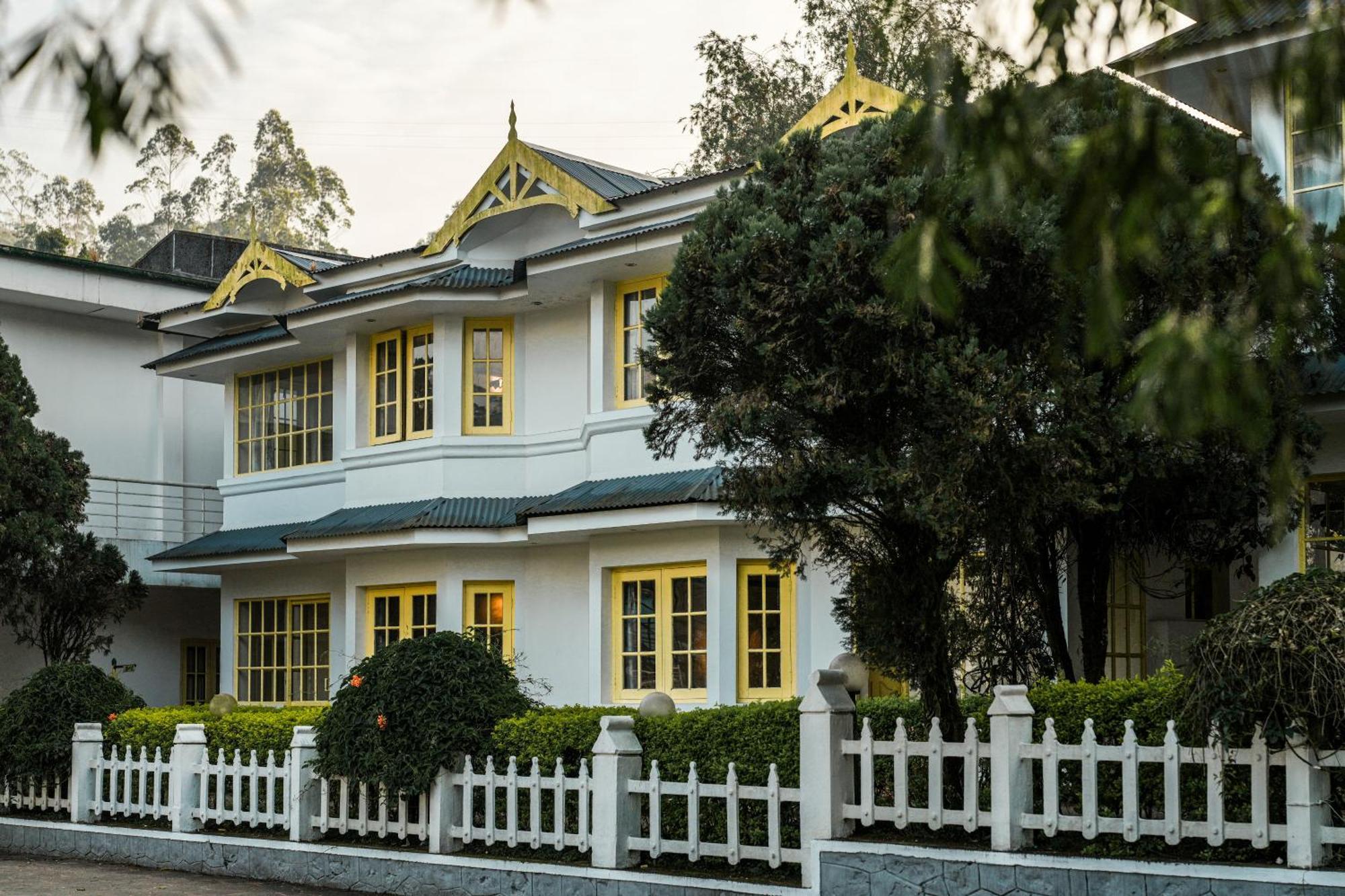 Eastend Munnar Luaran gambar