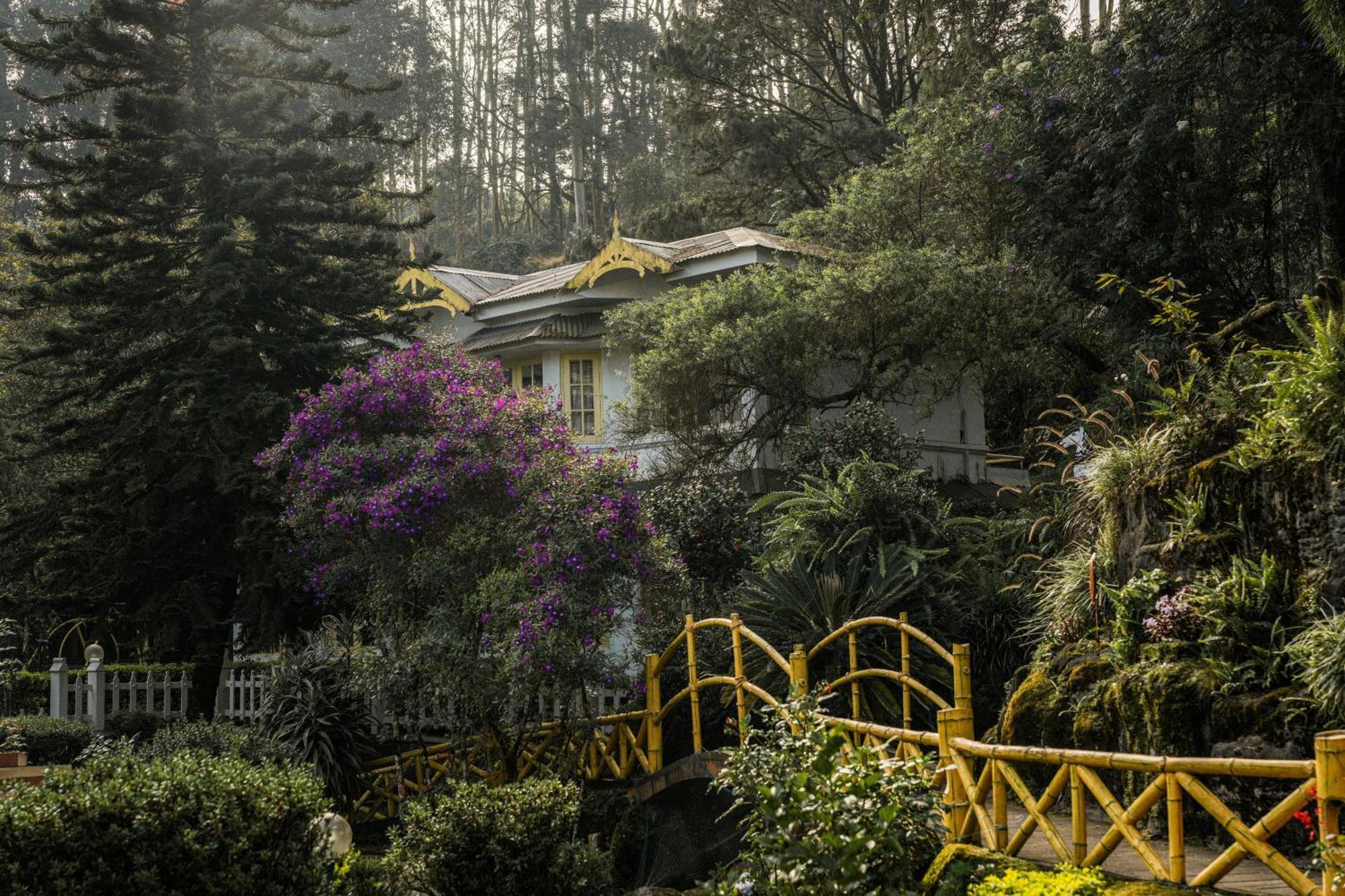 Eastend Munnar Luaran gambar