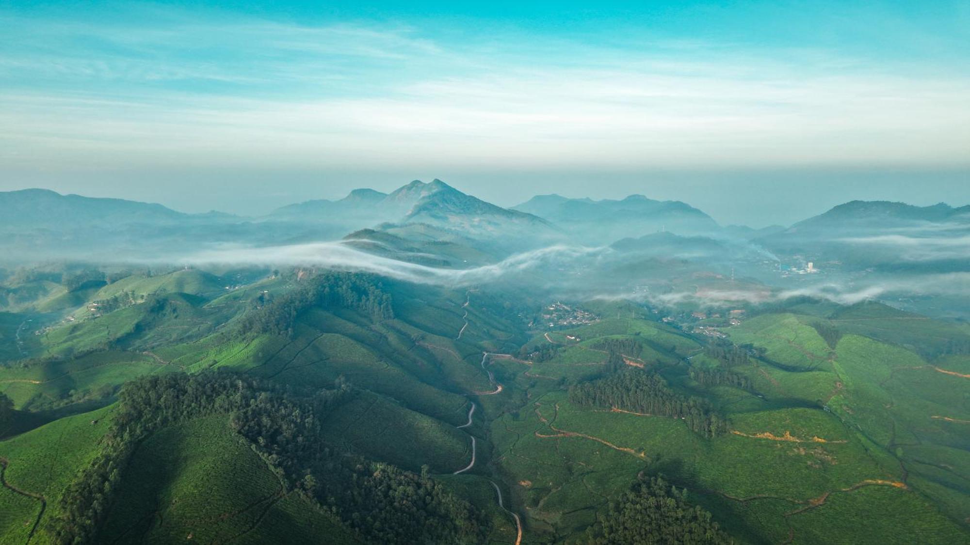 Eastend Munnar Luaran gambar